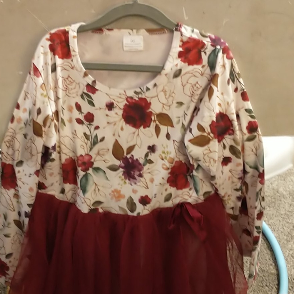 Girls dress